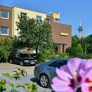 https://hotel-astra.topcolognehotels.com