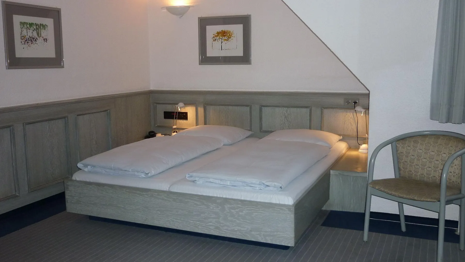 Avenue Hotel Nürnberg 3*,